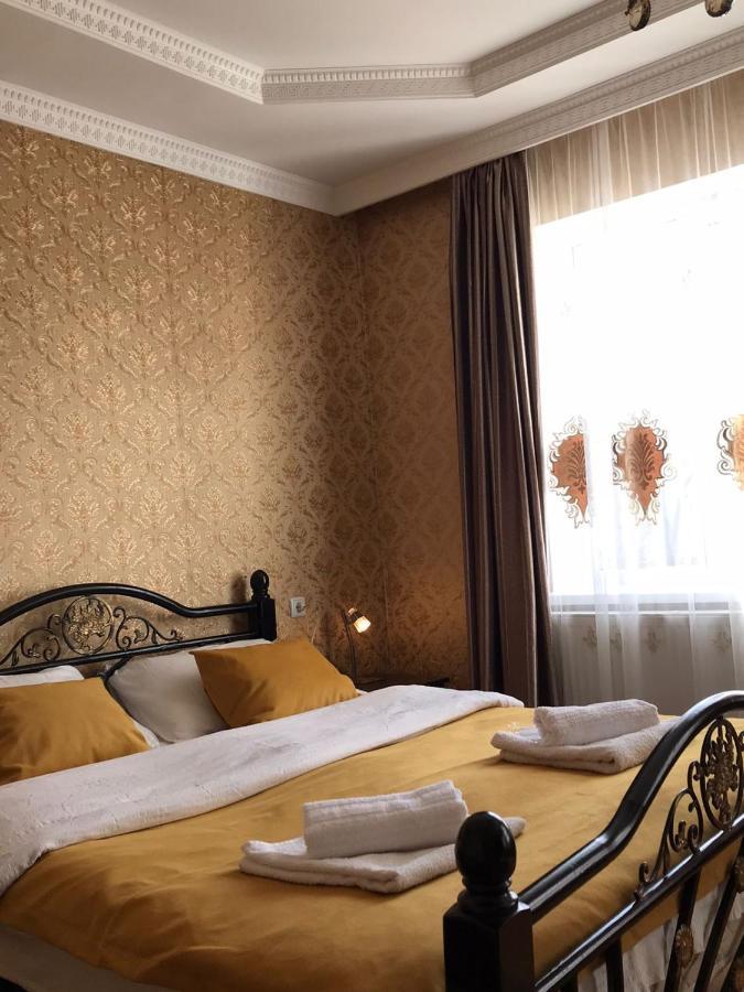 Guest House Elguja Qushashvili Kazbegi Exteriör bild