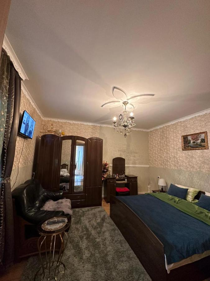 Guest House Elguja Qushashvili Kazbegi Exteriör bild
