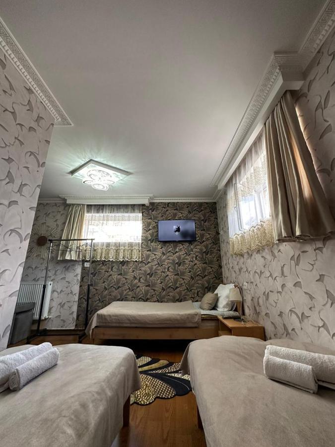Guest House Elguja Qushashvili Kazbegi Exteriör bild